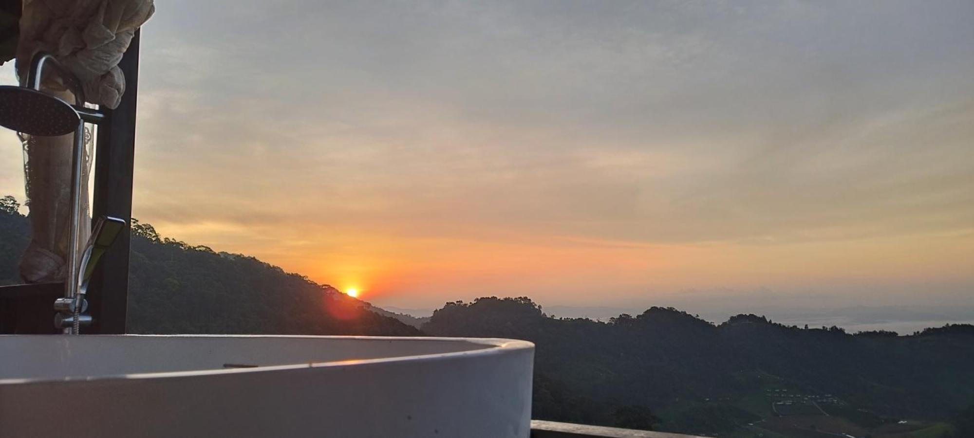 แจ่มฟ้าเมาท์เท่นวิว Chaemfa Mountain View *